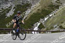 Photo #3053373 | 06-06-2023 12:53 | Passo Dello Stelvio - Waterfall curve BICYCLES