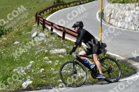 Photo #2254686 | 08-07-2022 15:08 | Passo Dello Stelvio - Waterfall curve BICYCLES