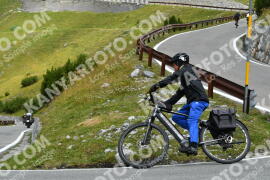 Photo #4102159 | 31-08-2023 11:41 | Passo Dello Stelvio - Waterfall curve BICYCLES