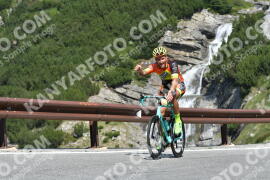Photo #2363404 | 21-07-2022 11:01 | Passo Dello Stelvio - Waterfall curve BICYCLES