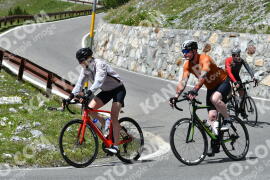 Photo #2303565 | 14-07-2022 14:58 | Passo Dello Stelvio - Waterfall curve BICYCLES