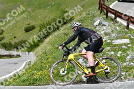 Photo #2137945 | 17-06-2022 13:47 | Passo Dello Stelvio - Waterfall curve BICYCLES