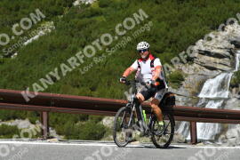 Photo #4053475 | 24-08-2023 11:57 | Passo Dello Stelvio - Waterfall curve BICYCLES