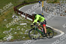 Photo #2594304 | 11-08-2022 12:54 | Passo Dello Stelvio - Waterfall curve BICYCLES
