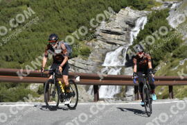 Photo #2767180 | 28-08-2022 10:22 | Passo Dello Stelvio - Waterfall curve BICYCLES