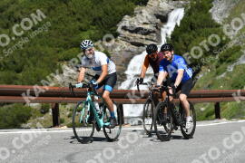 Photo #2176061 | 23-06-2022 11:00 | Passo Dello Stelvio - Waterfall curve BICYCLES