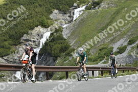 Photo #3280394 | 29-06-2023 09:51 | Passo Dello Stelvio - Waterfall curve BICYCLES
