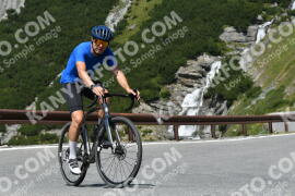 Photo #2400018 | 25-07-2022 12:16 | Passo Dello Stelvio - Waterfall curve BICYCLES
