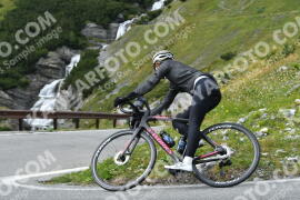 Photo #2645039 | 14-08-2022 15:41 | Passo Dello Stelvio - Waterfall curve BICYCLES