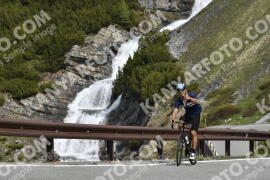 Photo #3056335 | 07-06-2023 10:15 | Passo Dello Stelvio - Waterfall curve