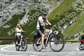 Photo #2243235 | 06-07-2022 11:25 | Passo Dello Stelvio - Waterfall curve BICYCLES