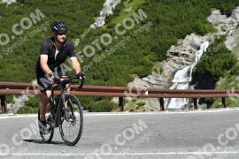 Photo #2336411 | 17-07-2022 10:22 | Passo Dello Stelvio - Waterfall curve BICYCLES