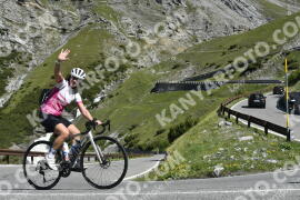 Photo #3243488 | 26-06-2023 10:18 | Passo Dello Stelvio - Waterfall curve BICYCLES