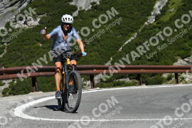 Photo #2317542 | 16-07-2022 10:04 | Passo Dello Stelvio - Waterfall curve BICYCLES