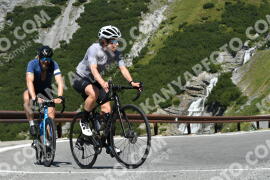 Photo #2369497 | 22-07-2022 11:15 | Passo Dello Stelvio - Waterfall curve BICYCLES