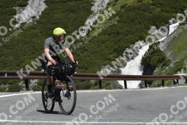 Photo #3244173 | 26-06-2023 10:41 | Passo Dello Stelvio - Waterfall curve BICYCLES
