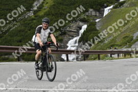 Photo #3660876 | 30-07-2023 09:48 | Passo Dello Stelvio - Waterfall curve BICYCLES
