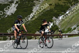 Photo #2137378 | 17-06-2022 11:35 | Passo Dello Stelvio - Waterfall curve BICYCLES