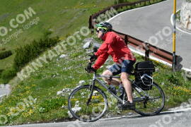 Fotó #2138324 | 17-06-2022 15:28 | Passo Dello Stelvio - Vízesés kanyar Bicajosok