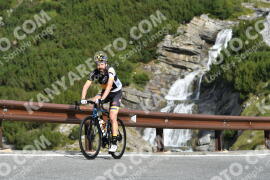 Photo #2680384 | 17-08-2022 09:48 | Passo Dello Stelvio - Waterfall curve BICYCLES