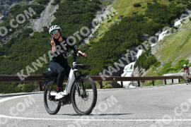 Photo #2161050 | 19-06-2022 15:39 | Passo Dello Stelvio - Waterfall curve BICYCLES