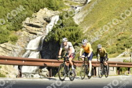 Photo #3850799 | 13-08-2023 09:44 | Passo Dello Stelvio - Waterfall curve BICYCLES