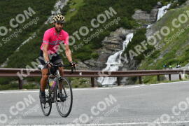 Photo #2179333 | 24-06-2022 11:50 | Passo Dello Stelvio - Waterfall curve BICYCLES