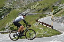 Photo #2439175 | 30-07-2022 10:32 | Passo Dello Stelvio - Waterfall curve BICYCLES