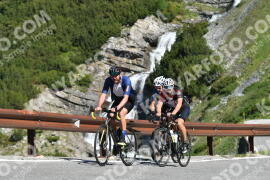 Photo #2158965 | 19-06-2022 09:52 | Passo Dello Stelvio - Waterfall curve BICYCLES