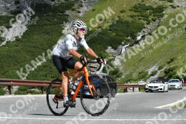 Photo #2306593 | 15-07-2022 09:56 | Passo Dello Stelvio - Waterfall curve BICYCLES