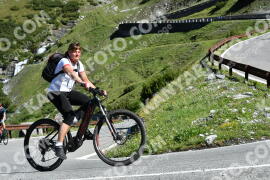 Photo #2183807 | 25-06-2022 09:44 | Passo Dello Stelvio - Waterfall curve BICYCLES
