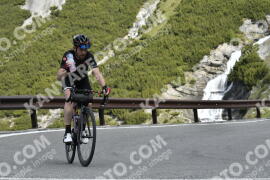 Photo #3123412 | 17-06-2023 09:46 | Passo Dello Stelvio - Waterfall curve BICYCLES