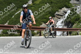 Photo #2307312 | 15-07-2022 11:10 | Passo Dello Stelvio - Waterfall curve BICYCLES
