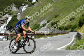 Photo #2176394 | 23-06-2022 11:28 | Passo Dello Stelvio - Waterfall curve BICYCLES