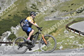Photo #2726094 | 24-08-2022 11:49 | Passo Dello Stelvio - Waterfall curve BICYCLES