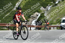 Photo #2306555 | 15-07-2022 09:56 | Passo Dello Stelvio - Waterfall curve BICYCLES
