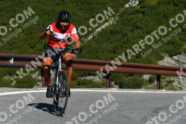 Fotó #4004139 | 21-08-2023 10:01 | Passo Dello Stelvio - Vízesés kanyar Bicajosok