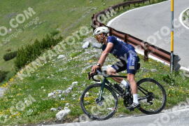 Photo #2170938 | 20-06-2022 14:35 | Passo Dello Stelvio - Waterfall curve BICYCLES