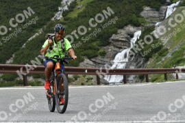 Photo #2174050 | 21-06-2022 11:57 | Passo Dello Stelvio - Waterfall curve BICYCLES