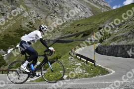 Photo #3099636 | 14-06-2023 10:31 | Passo Dello Stelvio - Waterfall curve BICYCLES