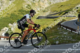 Photo #4049769 | 24-08-2023 09:49 | Passo Dello Stelvio - Waterfall curve BICYCLES