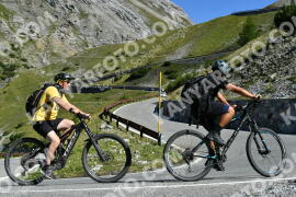 Photo #2617112 | 13-08-2022 10:20 | Passo Dello Stelvio - Waterfall curve BICYCLES