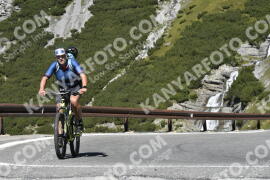 Photo #2726444 | 24-08-2022 11:25 | Passo Dello Stelvio - Waterfall curve BICYCLES