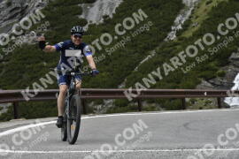 Photo #2128980 | 13-06-2022 12:30 | Passo Dello Stelvio - Waterfall curve BICYCLES