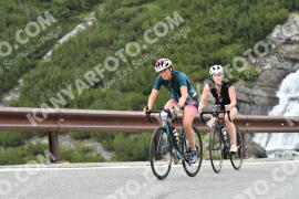 Photo #2131464 | 16-06-2022 11:20 | Passo Dello Stelvio - Waterfall curve BICYCLES