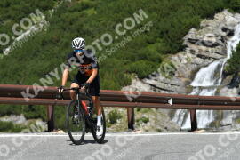 Photo #2504927 | 04-08-2022 11:37 | Passo Dello Stelvio - Waterfall curve BICYCLES