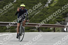 Photo #3199436 | 23-06-2023 11:37 | Passo Dello Stelvio - Waterfall curve BICYCLES