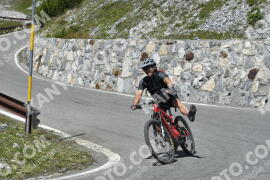 Foto #3827034 | 11-08-2023 14:13 | Passo Dello Stelvio - Waterfall Kehre BICYCLES