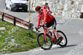 Photo #2199035 | 26-06-2022 16:09 | Passo Dello Stelvio - Waterfall curve BICYCLES