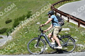 Photo #2289598 | 12-07-2022 13:44 | Passo Dello Stelvio - Waterfall curve BICYCLES